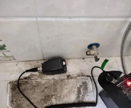 如皋屋顶漏水维修公司分享下卫生间漏水的危害及解决方法